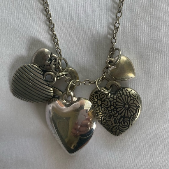 Heart charms necklace - Picture 2 of 2